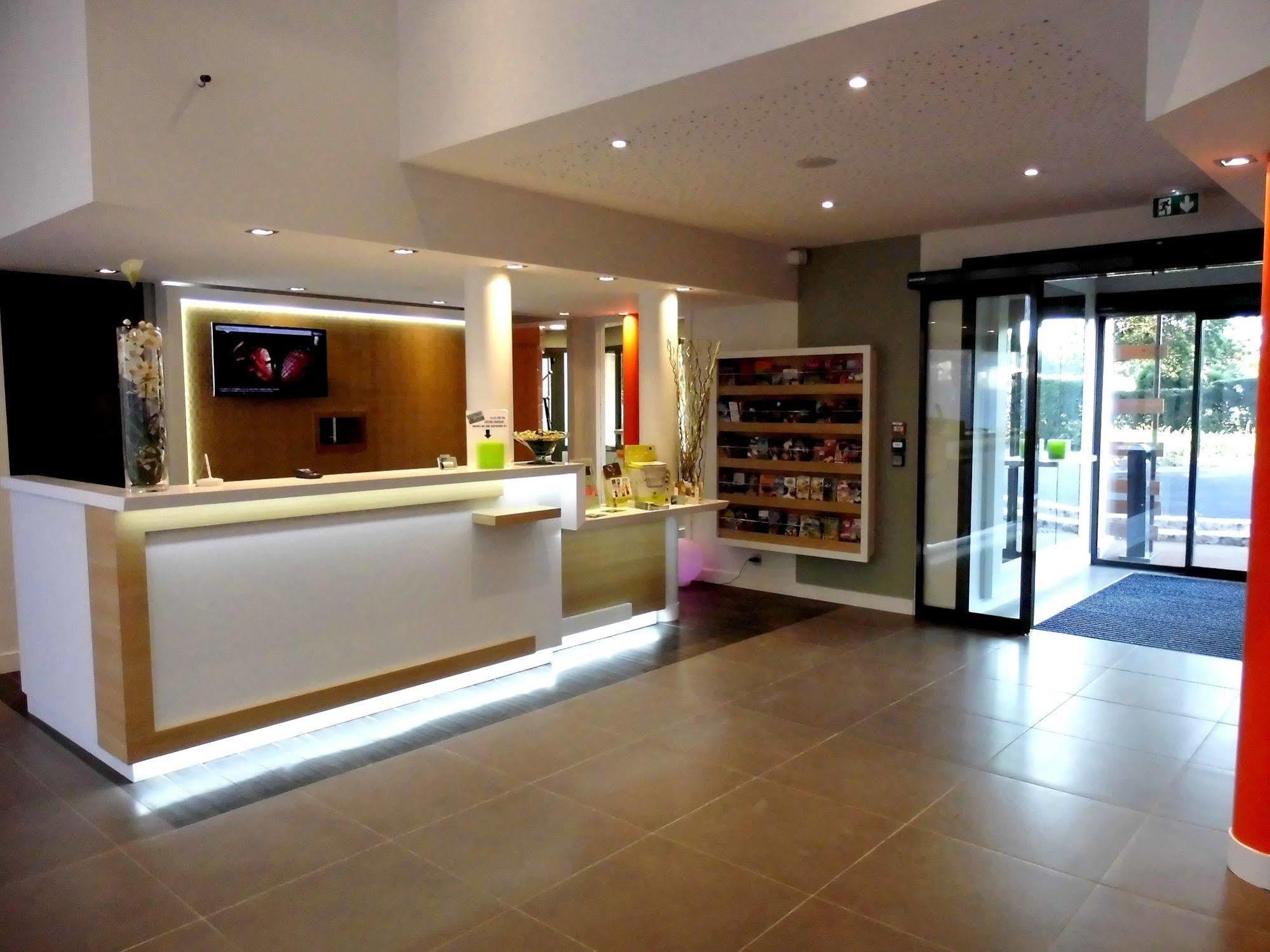 Logis Domaine Du Moulin Cavier Hotel Avrille  Bagian luar foto